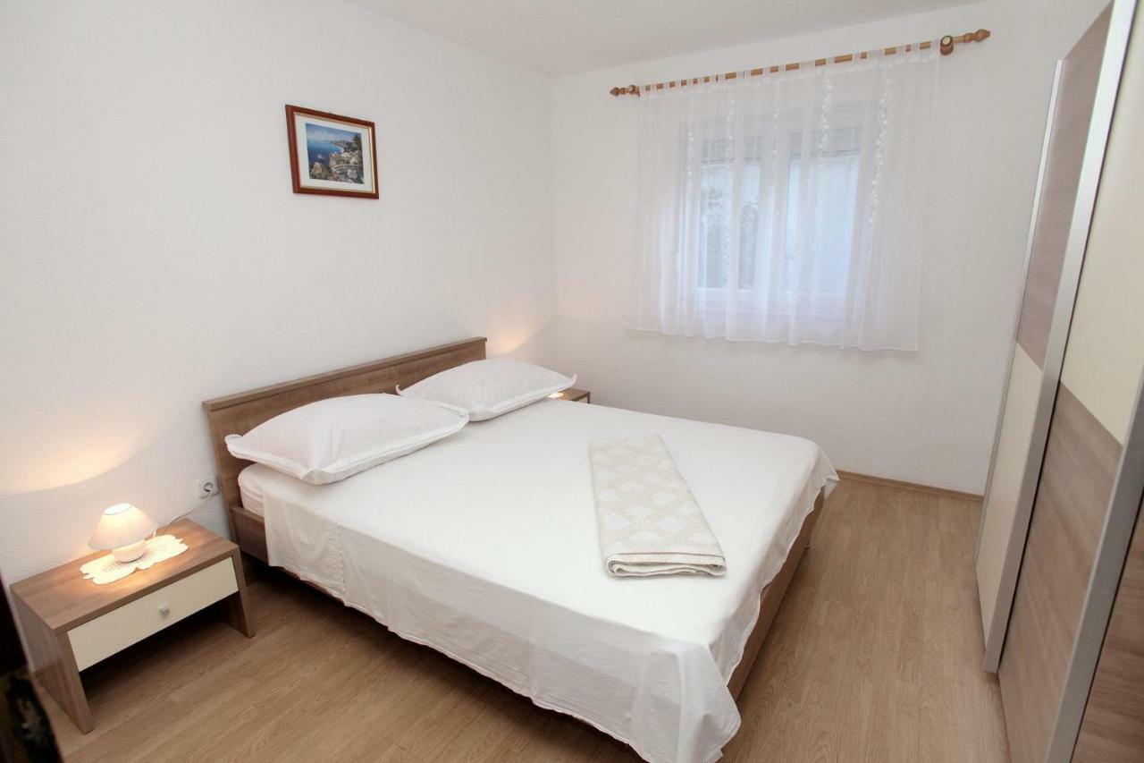 Apartments Maja - Sea View Trogir Extérieur photo