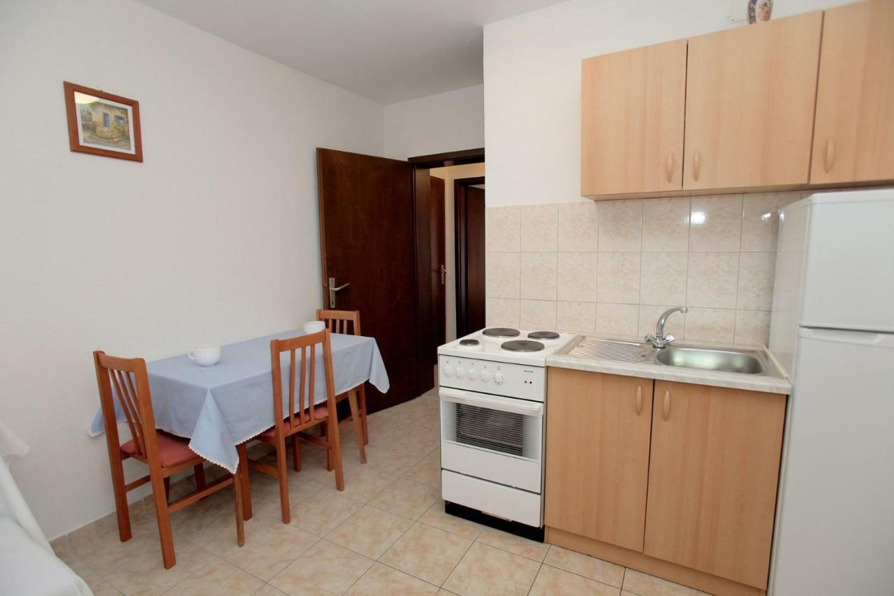 Apartments Maja - Sea View Trogir Extérieur photo