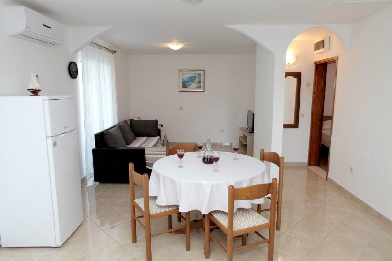 Apartments Maja - Sea View Trogir Extérieur photo
