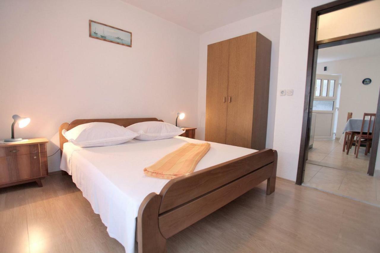 Apartments Maja - Sea View Trogir Extérieur photo