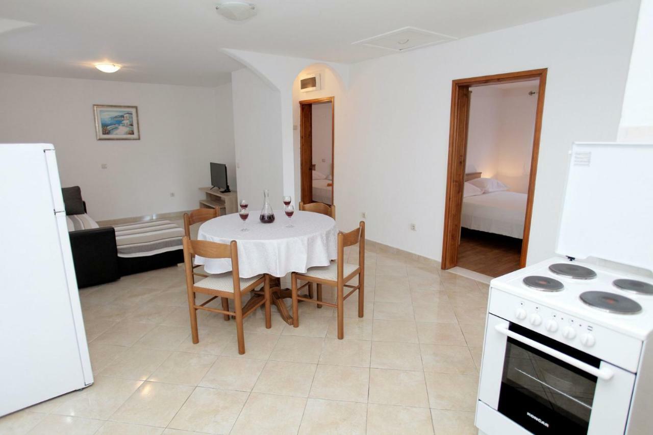 Apartments Maja - Sea View Trogir Extérieur photo
