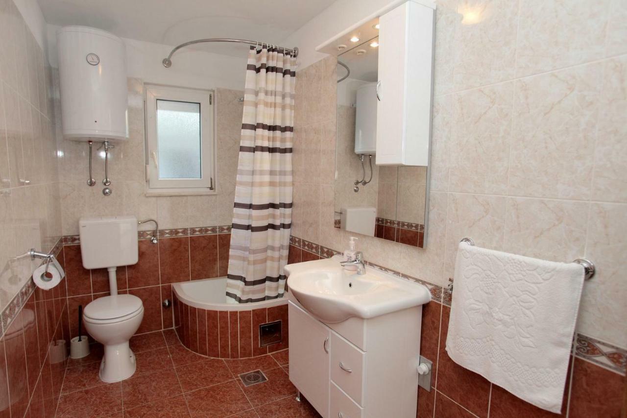 Apartments Maja - Sea View Trogir Extérieur photo